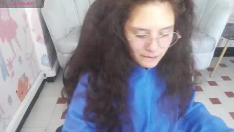 velvet_moon_v online show from March 2026 01:28:01 PM