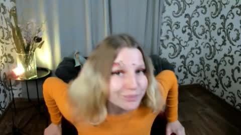 Snapshot of velvet_peach_ chatting on October 2025 02:02:01 PM velvet_peach_ online show from October 2025 02:02:01 PM