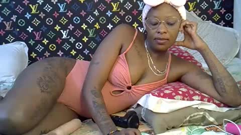 velvet online show from October 2025 04:35:02 AM