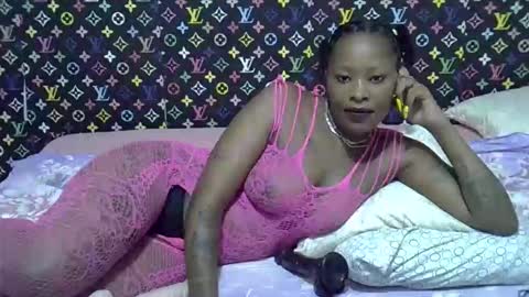 velvet online show from February 2026 04:32:01 AM