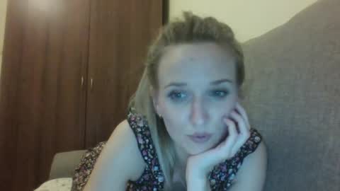 velvetintuition online show from May 2026 10:29:01 PM