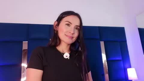 Snapshot of velvetlunaa chatting on June 2026 02:22:01 PM Velvet online show from June 2026 02:22:01 PM