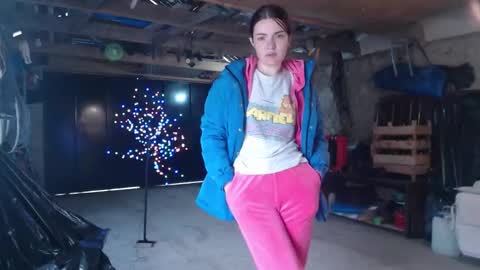 velvetmoon123 online show from December 2025 12:47:02 PM