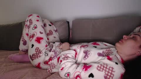 velvetmoon123 online show from February 2026 06:30:01 PM