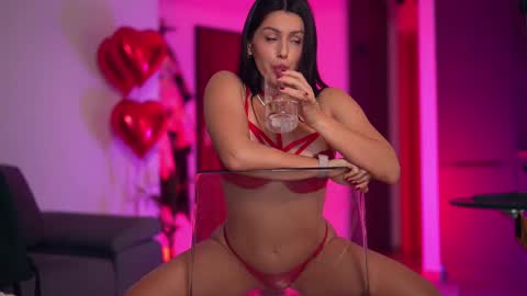 Adalline online show from February 2025 08:10:01 AM