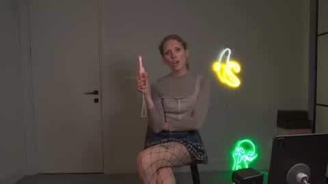 VelvetTGirl online show from March 2026 04:28:02 AM