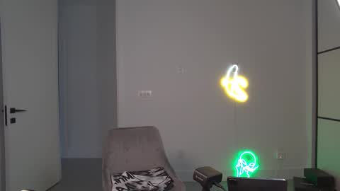 VelvetTGirl online show from March 2026 07:02:02 PM