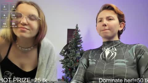 Snapshot of velvetvalkyries chatting on December 2024 07:53:02 PM CLEOshort hair  TIna long hair  online show from December 2024 07:53:02 PM
