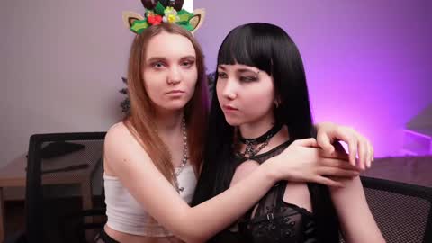 Snapshot of velvetvalkyries chatting on December 2024 01:55:02 PM CLEOshort hair  TIna long hair  online show from December 2024 01:55:02 PM