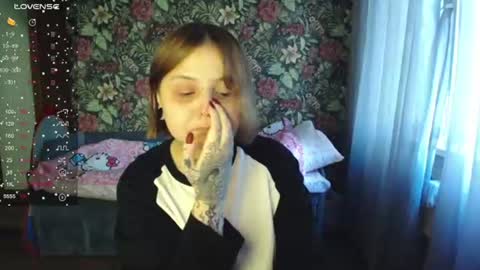 Snapshot of vendymories chatting on June 2026 02:47:02 AM eva 3 online show from June 2026 02:47:02 AM