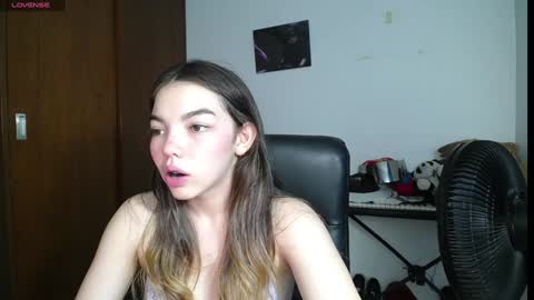 Venelope 3 online show from February 2025 04:46:02 AM