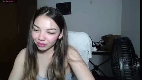 Venelope 3 online show from February 2025 05:24:01 AM