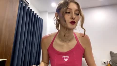 Emily online show from February 2026 11:32:01 AM