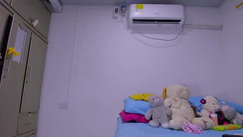 vennuss01 online show from March 2026 03:46:01 PM