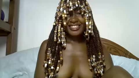 venom_kisses5050 online show from February 2026 11:22:01 PM