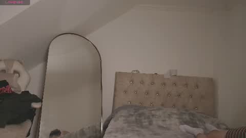 Snapshot of venus_art11 chatting on June 2026 08:50:01 AM venus_art11 online show from June 2026 08:50:01 AM