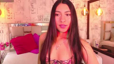 Mary online show from April 2026 08:20:01 PM