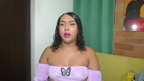 Luisa online show from January 2025 11:53:02 PM