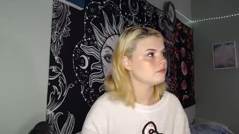 Snapshot of venusastar chatting on September 2025 01:55:02 PM Miss Venus online show from September 2025 01:55:02 PM