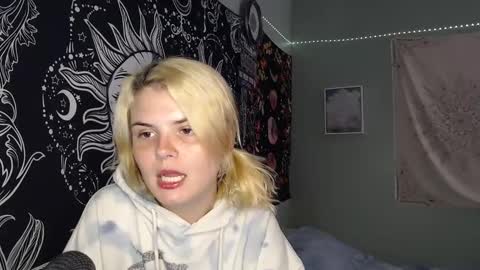 Snapshot of venusastar chatting on September 2025 11:06:02 PM Miss Venus online show from September 2025 11:06:02 PM