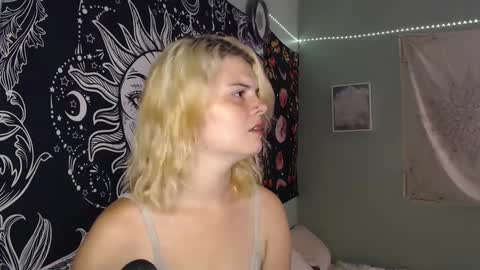 Snapshot of venusastar chatting on September 2025 10:15:01 PM Miss Venus online show from September 2025 10:15:01 PM