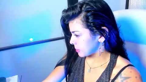 Venus online show from January 2026 09:02:02 PM