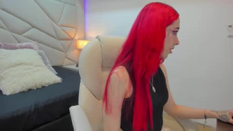 venusxneo online show from September 2025 07:59:01 PM