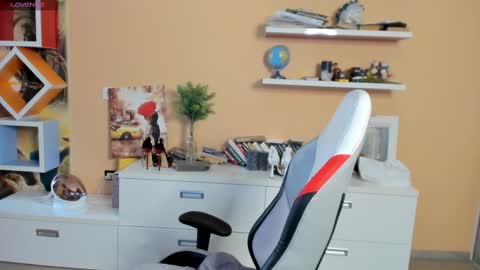 Violetta  online show from March 2025 06:48:01 AM