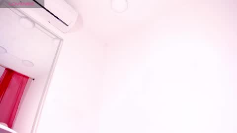 Snapshot of vera_candella chatting on April 2026 09:09:02 PM vera online show from April 2026 09:09:02 PM