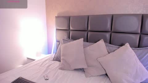 Snapshot of vera_price_ chatting on May 2026 11:20:01 AM Vera online show from May 2026 11:20:01 AM