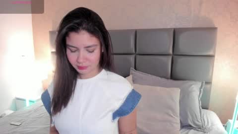 Snapshot of vera_price_ chatting on May 2026 11:15:02 AM Vera online show from May 2026 11:15:02 AM