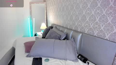 Snapshot of vera_price_ chatting on June 2026 02:44:02 PM Vera online show from June 2026 02:44:02 PM