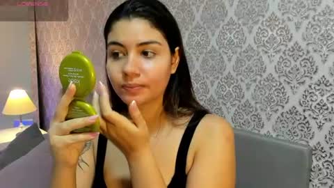 Snapshot of vera_price_ chatting on June 2026 01:01:01 PM Vera online show from June 2026 01:01:01 PM