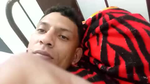 vergara914486 online show from October 2025 01:25:01 AM