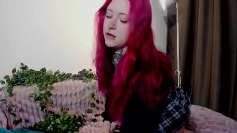 Sonya online show from December 2025 04:30:02 AM