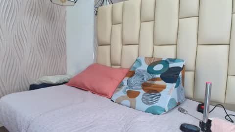 Vero online show from November 2025 12:04:01 PM