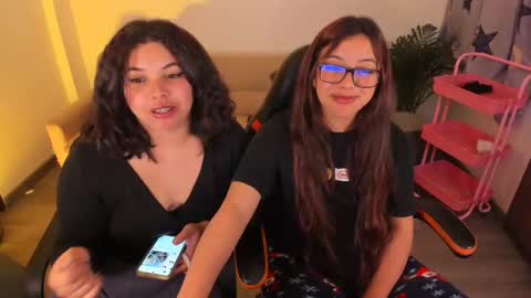 Verolake online show from November 2025 03:28:01 AM