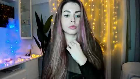 Lolitalolz online show from December 2024 07:07:02 PM