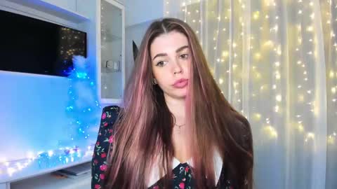 Lolitalolz online show from January 2025 01:06:02 AM