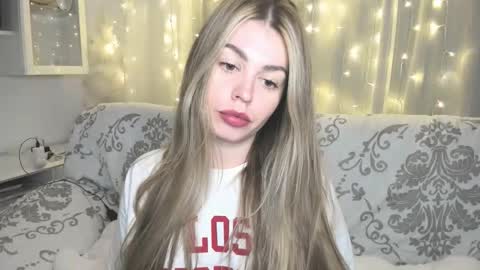 Snapshot of veronarolls chatting on January 2026 06:55:01 PM Lolitalolz online show from January 2026 06:55:01 PM