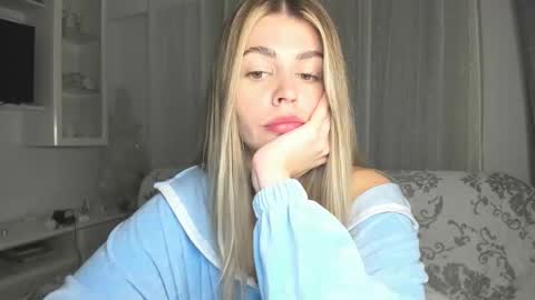 Snapshot of veronarolls chatting on February 2026 06:56:01 PM Lolitalolz online show from February 2026 06:56:01 PM