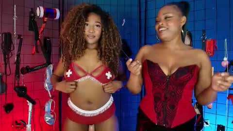 Snapshot of veronica_bdsm chatting on November 2025 04:45:01 AM veronica_bdsm online show from November 2025 04:45:01 AM