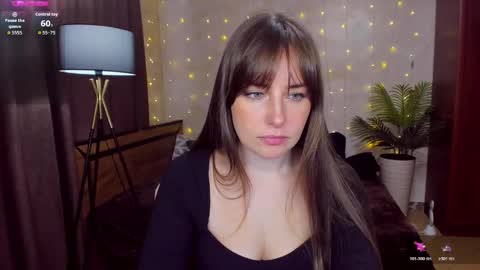 Snapshot of veronicafreman chatting on May 2026 05:25:03 AM Veronica online show from May 2026 05:25:03 AM