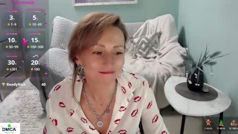 Helen online show from October 2025 07:08:01 AM