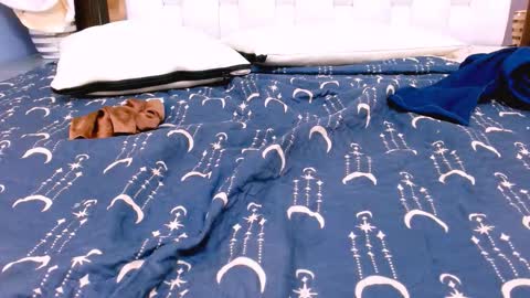 Veronica Robles online show from March 2026 06:58:01 PM