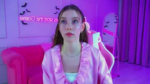 Veronica online show from November 2025 06:31:02 PM