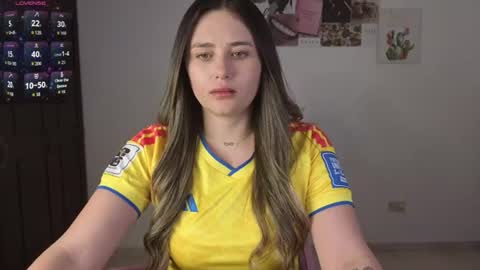 Snapshot of veronika__winslow_ chatting on July 2026 07:14:01 AM Vero online show from July 2026 07:14:01 AM