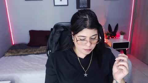 Miss Veronika online show from February 2025 07:02:01 PM