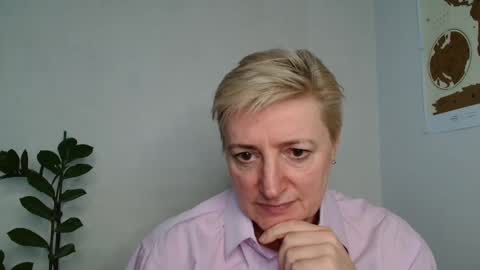 Snapshot of verony_ chatting on March 2025 07:27:02 AM verony_ online show from March 2025 07:27:02 AM