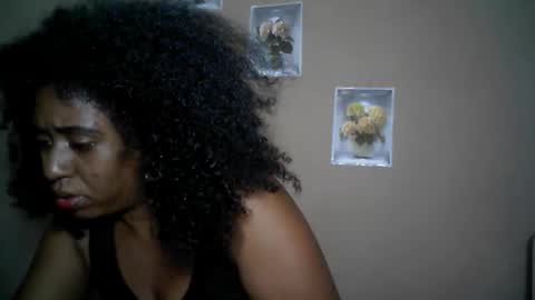 Snapshot of verronique1511 chatting on April 2026 02:37:02 AM verronique1511 online show from April 2026 02:37:02 AM
